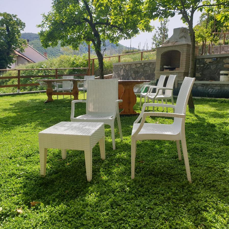Villa Incoronata อาเจโรลา ภายนอก รูปภาพ