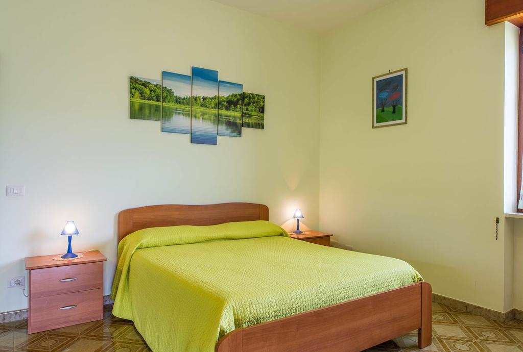 Villa Incoronata อาเจโรลา ภายนอก รูปภาพ